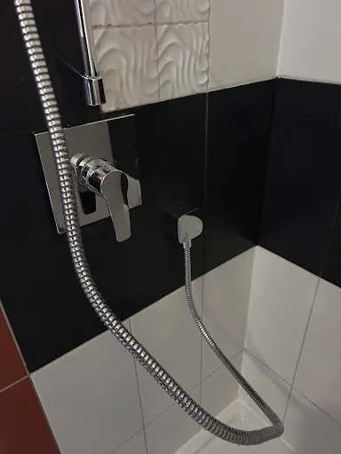 TOPO Piotr Untermann - HYDRAULIK 24H POGOTOWIE WODNO-KANALIZACYJNE